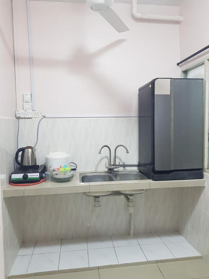 Oyo Home 90250 Sutera Wangi 3Bhk Apartment Ayer Keroh Exterior foto