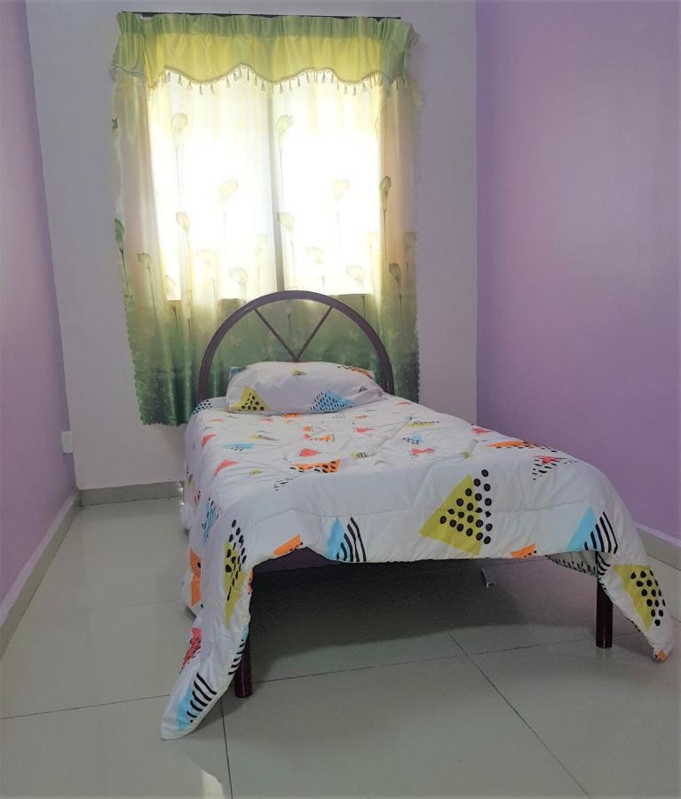 Oyo Home 90250 Sutera Wangi 3Bhk Apartment Ayer Keroh Exterior foto
